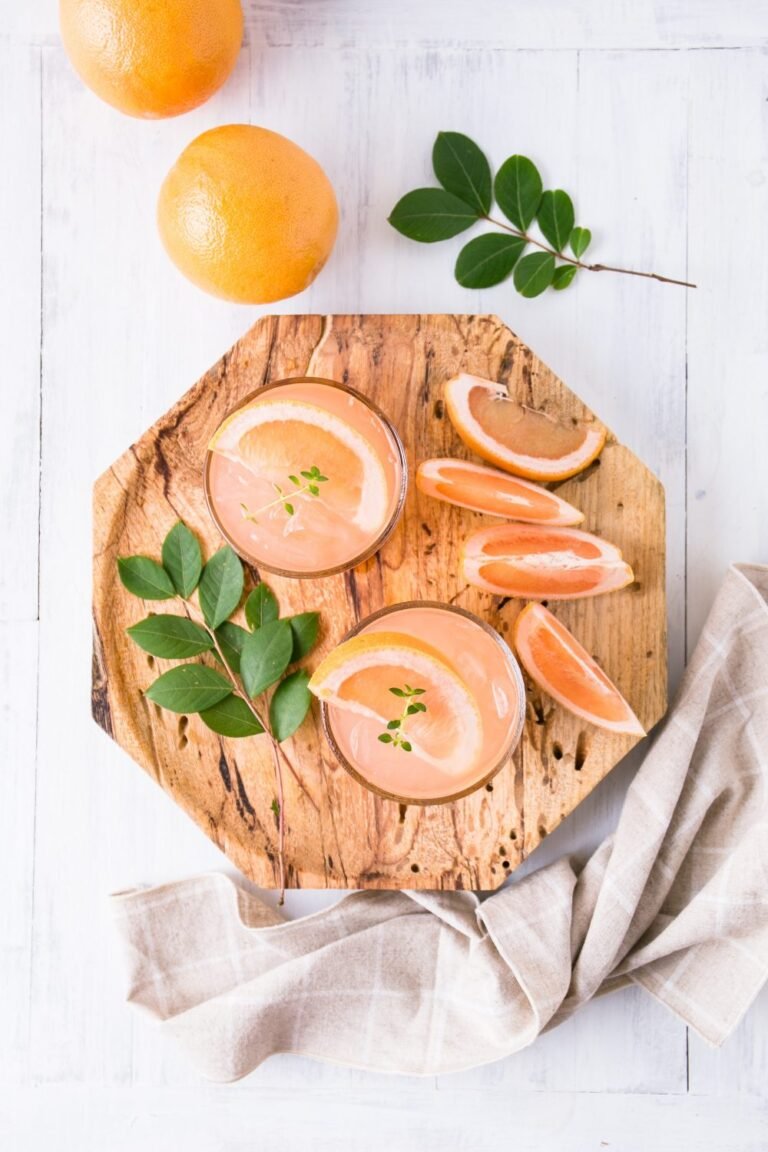 Fresh Grapefruit Paloma Cocktail