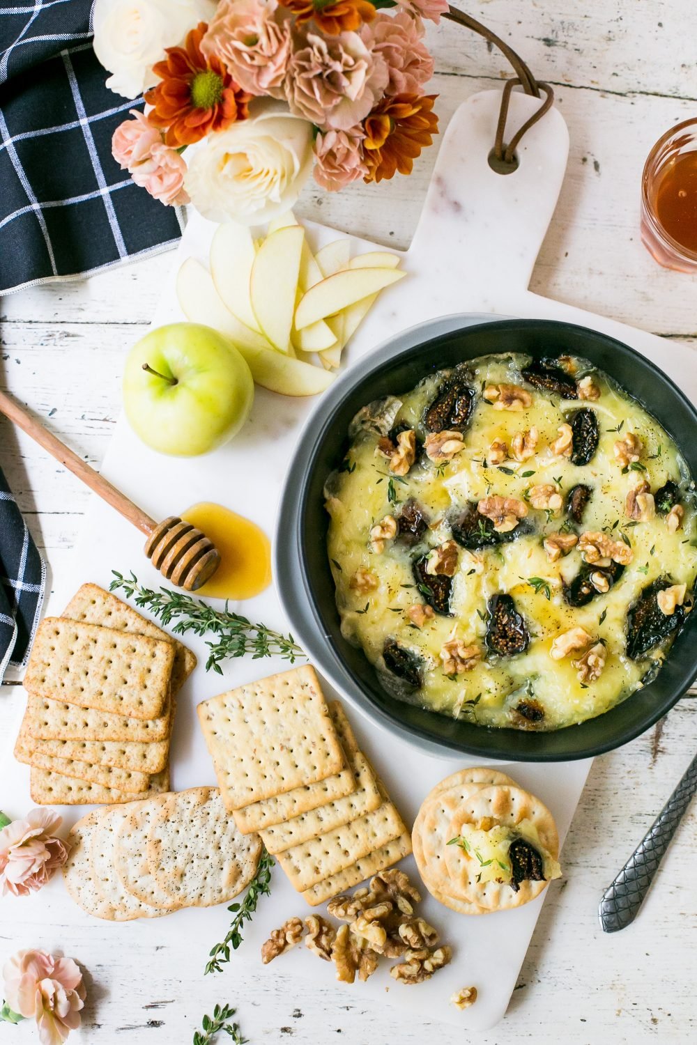 Baked Brie with Roasted Fig & Walnuts